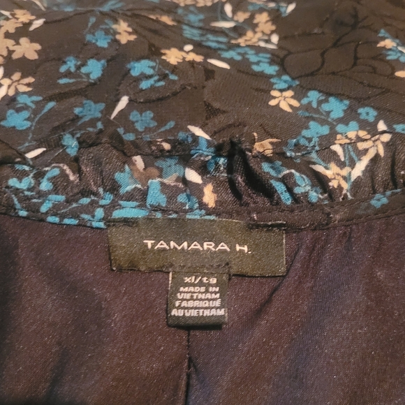 Tamara H Floral Black and Teal Blouse XL - Picture 7 of 7